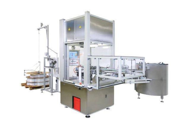 <ol><li>Up to 3 outfeeds on the same machine<li>Different lengths selected from the HMI, no manual length adjustment<li>Labour savings<li>Transport Savings<li>Feeder savings<li>Remove production problems with bent dip tubes</ol>