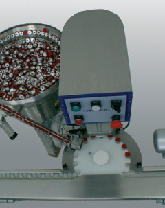 <ol><li>Exchangeable Crimping Heads or Press on Capper<li>Simple Compact Operation<li>Fast Changeover<li>Caps can be hand or automatically fed<li>GMP, CE and Annex 1 compliant<li>Can be used in Sterile Environment</ol>
