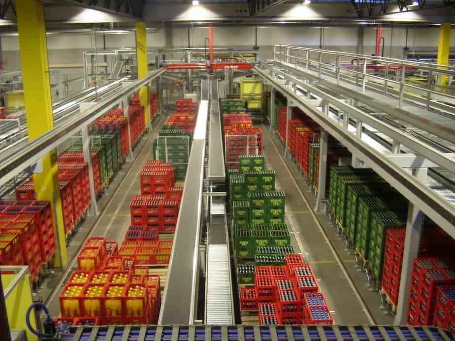 Order Picking in Drinks Distribution Centre - Raupack UK and Ireland